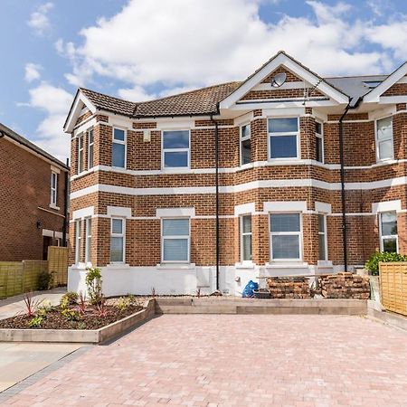 Park Lake View Poole Exterior foto